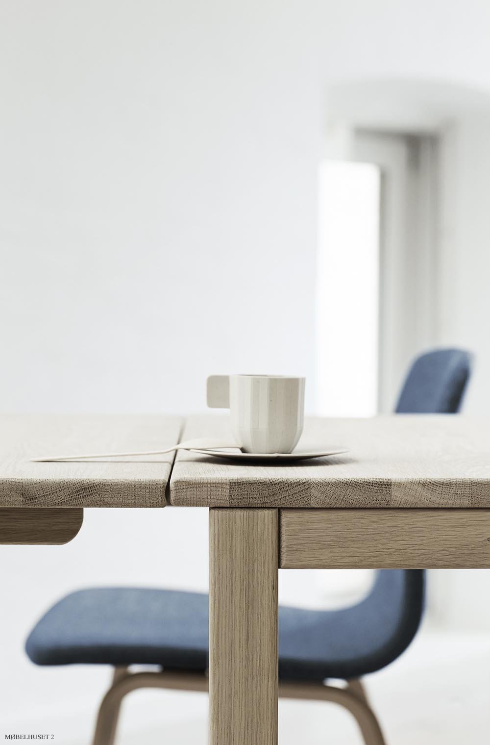 Haslev 410/420 Klapptisch-Couchtisch