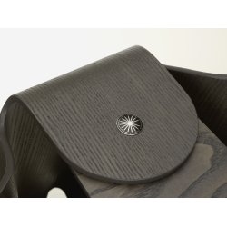 Eames Elephant (krydsfinr)