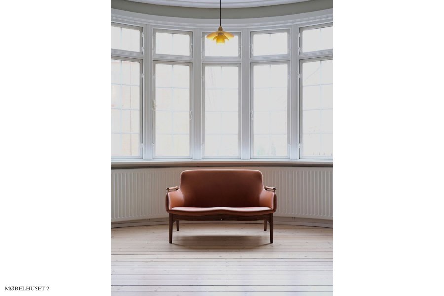 FJ53 Sofa | Finn Juhl