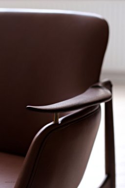 FJ53 Sofa | Finn Juhl