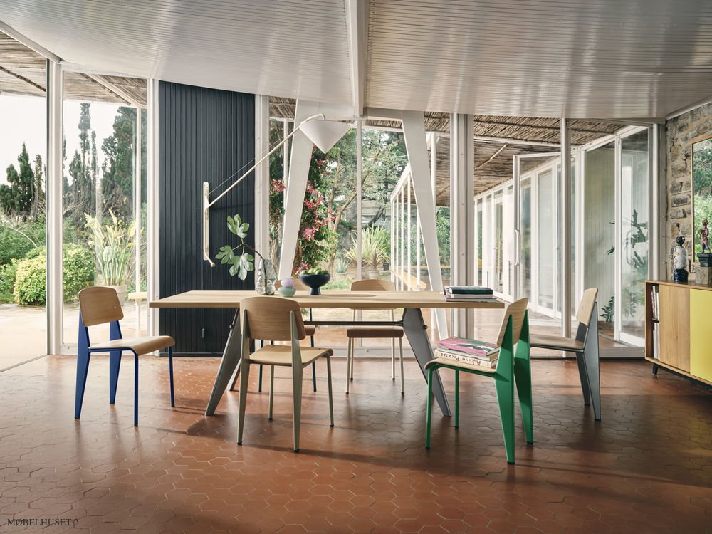 EM Table Jean Prouv&eacute;