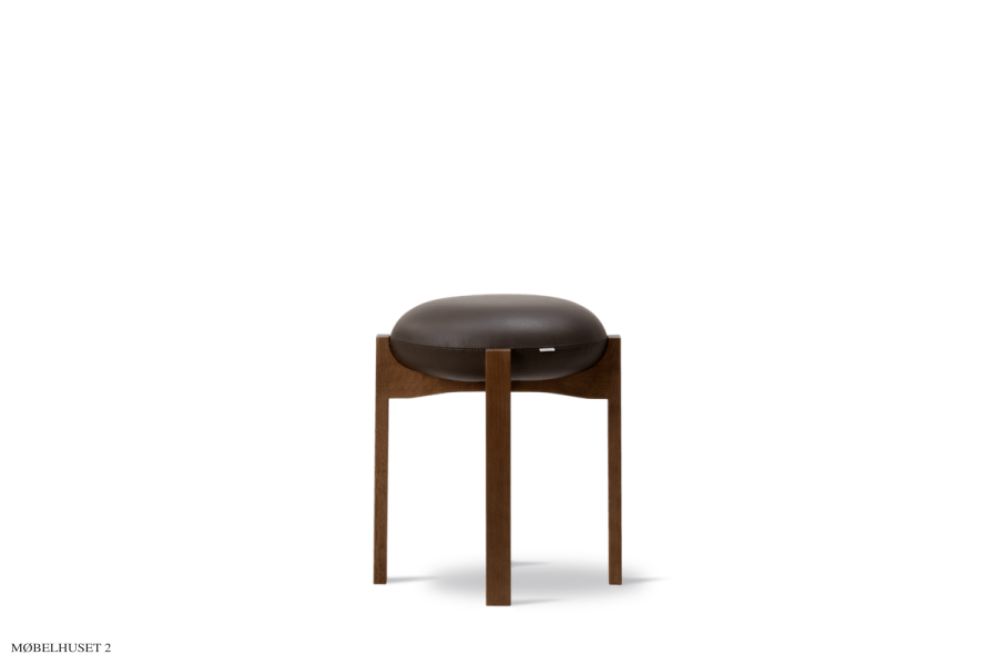 Pioneer Stool | 6830 Primo Dark Brown | Ger&auml;ucherter Eichenlack
