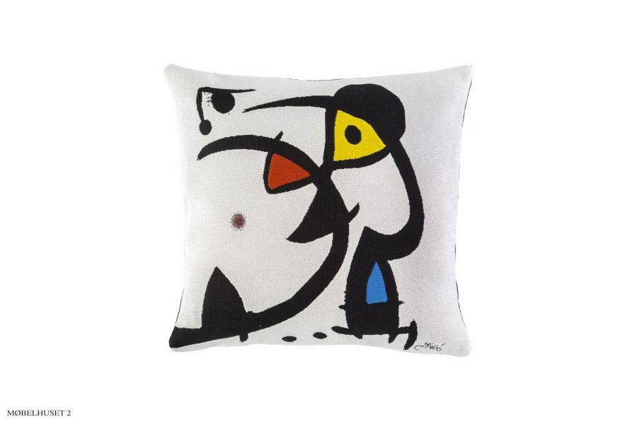 Deux personnages hants par un oiseau