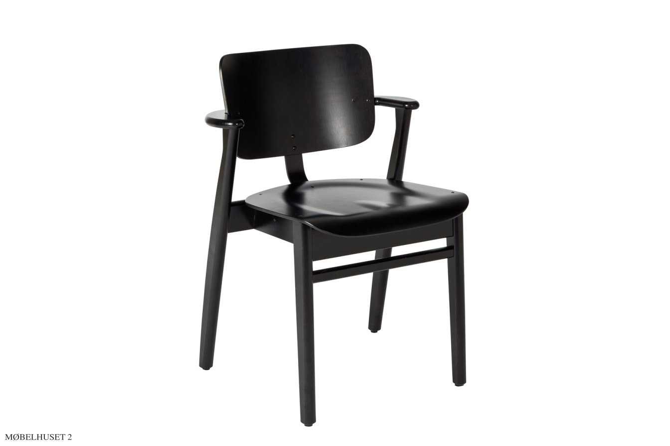 Domus Chair