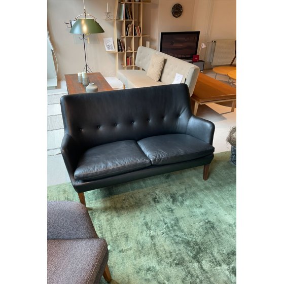 Sofa AV53 von Arne Vodder � Ausstellungsst�ck