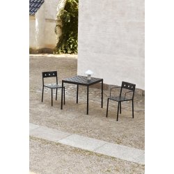 Balcony table | HAY