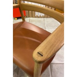 Ten spisebord med BM1/BM2 stole � samlet s�t