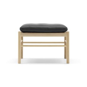 OW149F | Colonial Footstool