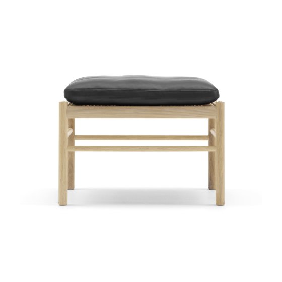 OW149F | Colonial Footstool