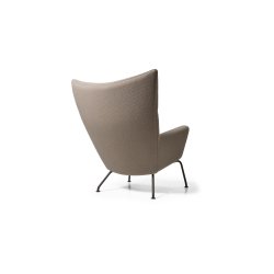 CH445 | Wing Chair | Sculptured Softness