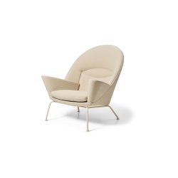 CH468 | Oculus Chair | Sculptured Softness