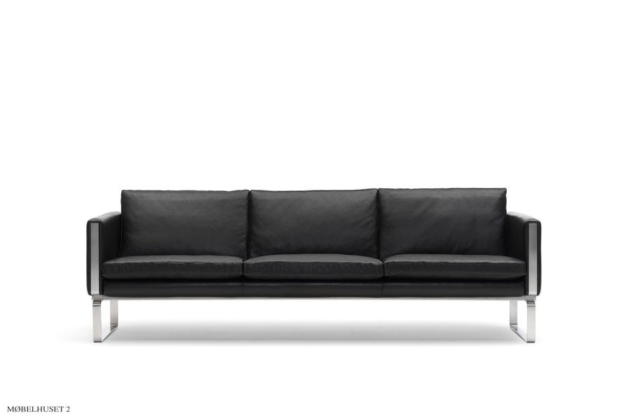 CH103 Sofa | Hans J. Wegner