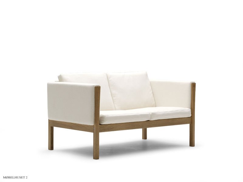 CH162 Sofa | Hans J. Wegner