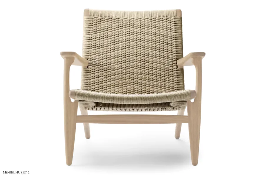 CH25 Loungestol | Eg hvidolie med naturflet
