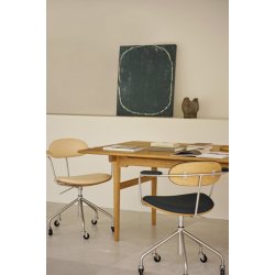 CH621 Swivel Chair