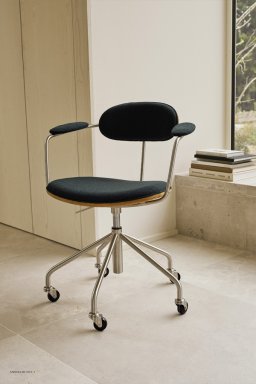 CH621 Swivel Chair