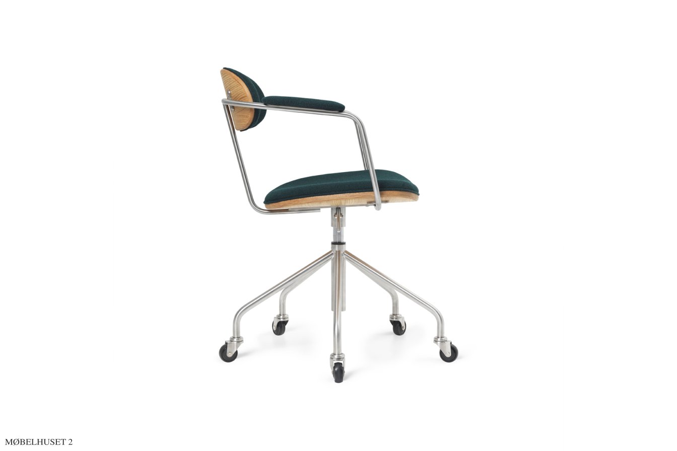 CH621 Swivel Chair