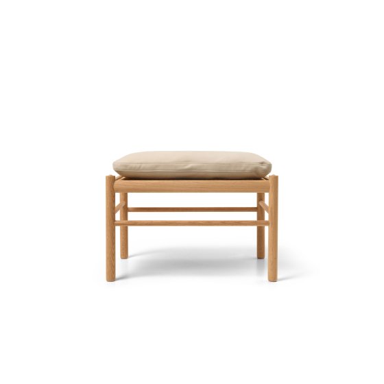OW149F | Colonial Footstool | TERRA�-Leder