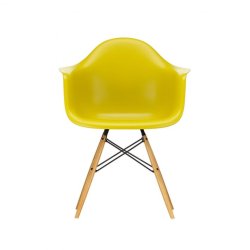 Eames Plastic Armchair (DAW)