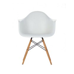 Eames Plastic Armchair (DAW)