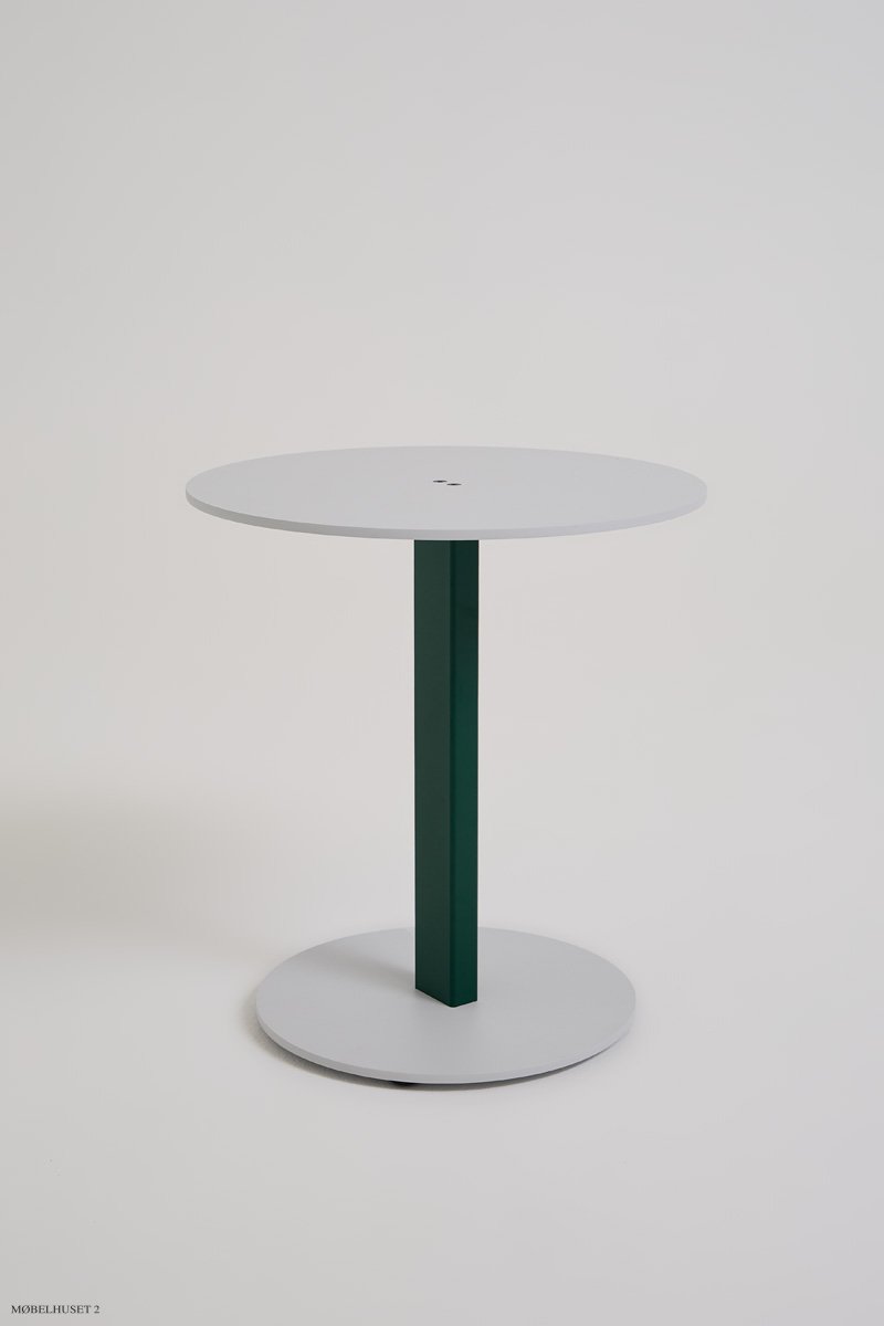 DO-03 DOTS SIDE TABLE