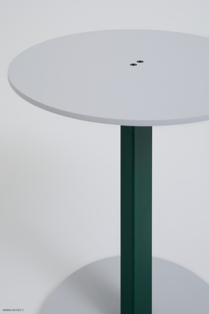 DO-03 DOTS SIDE TABLE