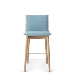 E007 Embrace Barstol