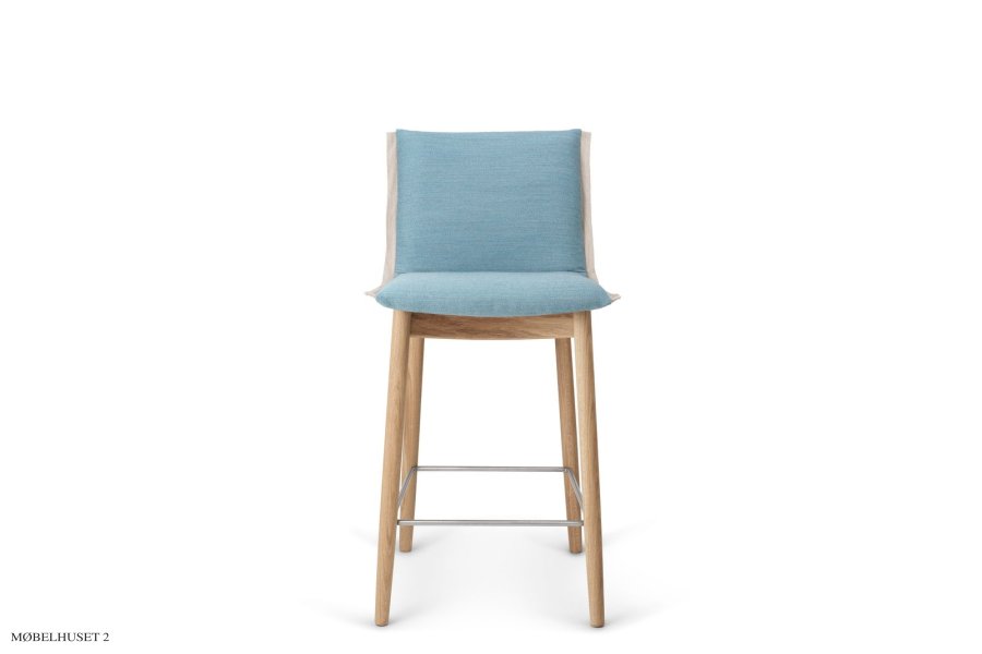 E007 Embrace Barstol