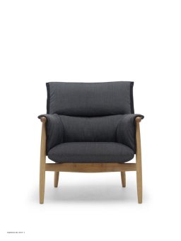 E015 Embrace Sessel
