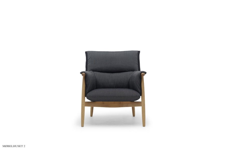 E015 Embrace loungestol