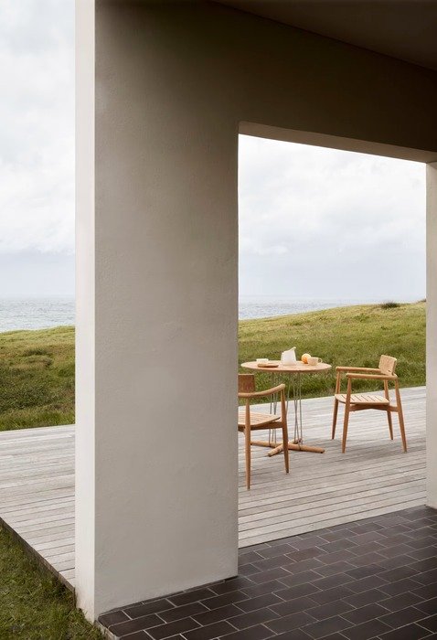E022 | Embrace Outdoor Esstisch
