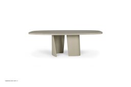Canyon outdoor dining table