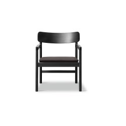 Post Lounge Chair