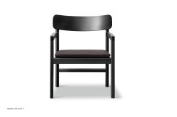 Post Lounge Chair