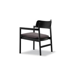 Post Lounge Chair