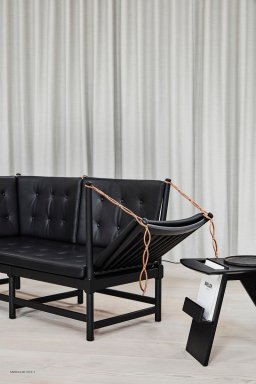 Risom Magazine Table