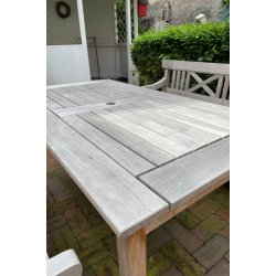 Drachmann-Gartenset: 1 Tisch, 2 St�hle und 1 Bank � Ausstellungsmodell