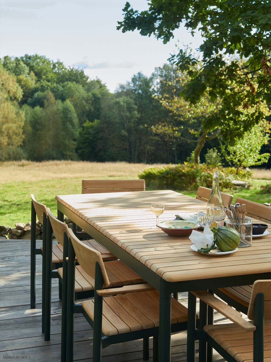 Pelagus Table