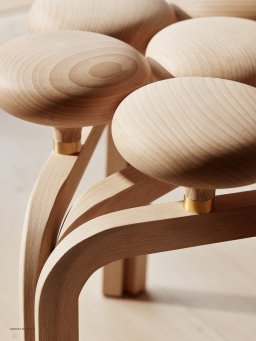 JU01� Utzon Stool | Fritz Hansen