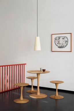 ND106 Trisse Spisebord