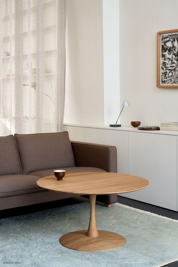 ND112 Trisse Couchtisch