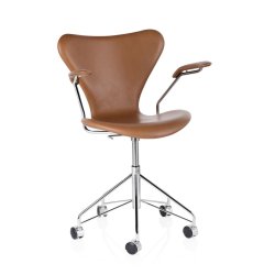 Serie 7 3217 | Grace Leder Walnuss | Fritz Hansen