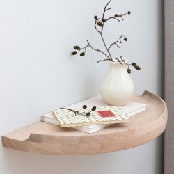 Arcus Console Shelf