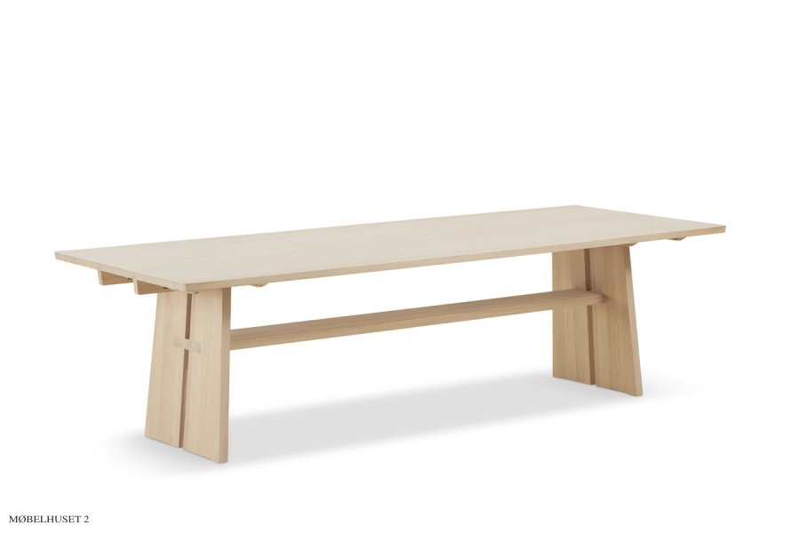 GM 3060 | Gehl Tisch