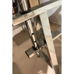 Shaker-Glastisch � Ausstellungsmodell