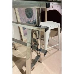 Shaker-Glastisch � Ausstellungsmodell
