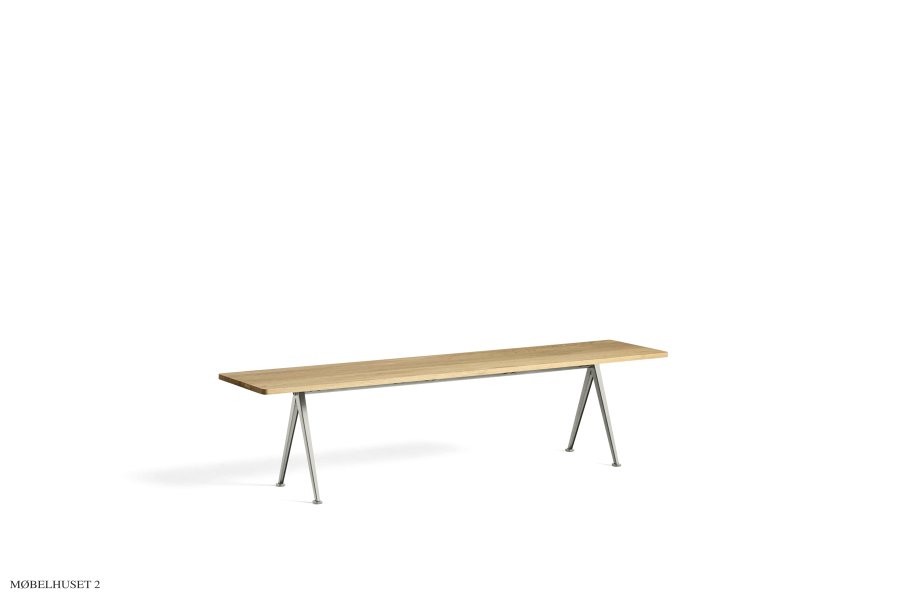 Pyramid Bench 12