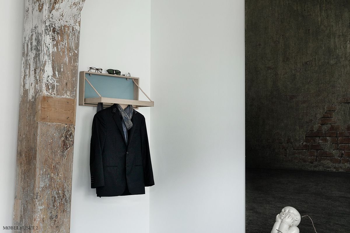 "The Hanger" Wandgarderobe 