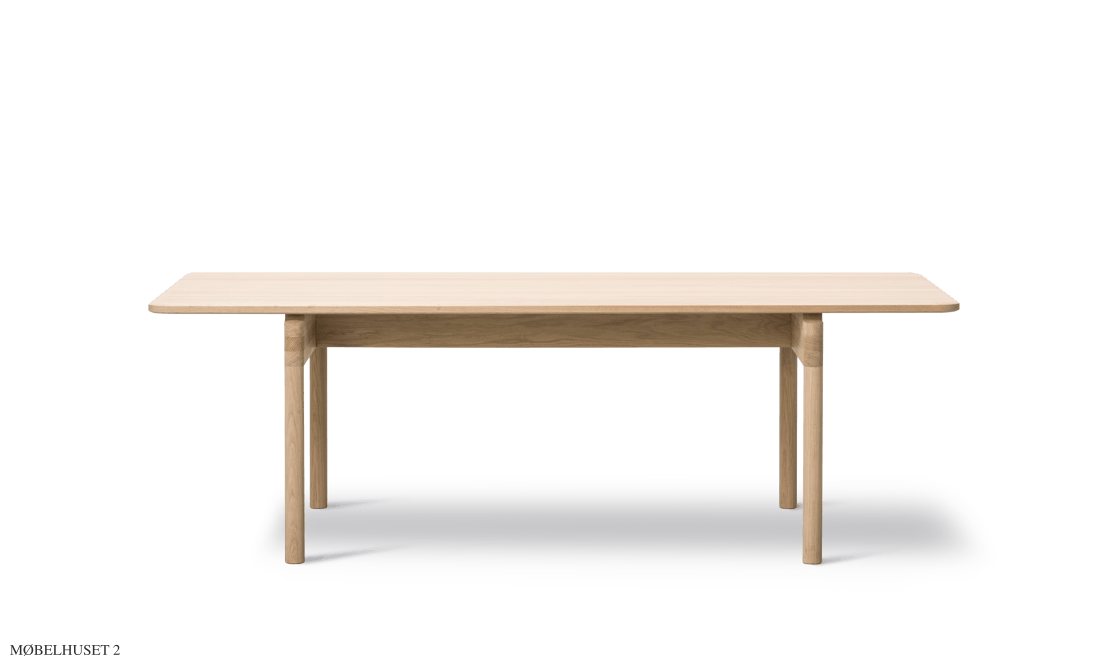 Post Table | Cecilie Manz