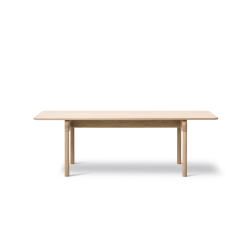 Post Table | Cecilie Manz